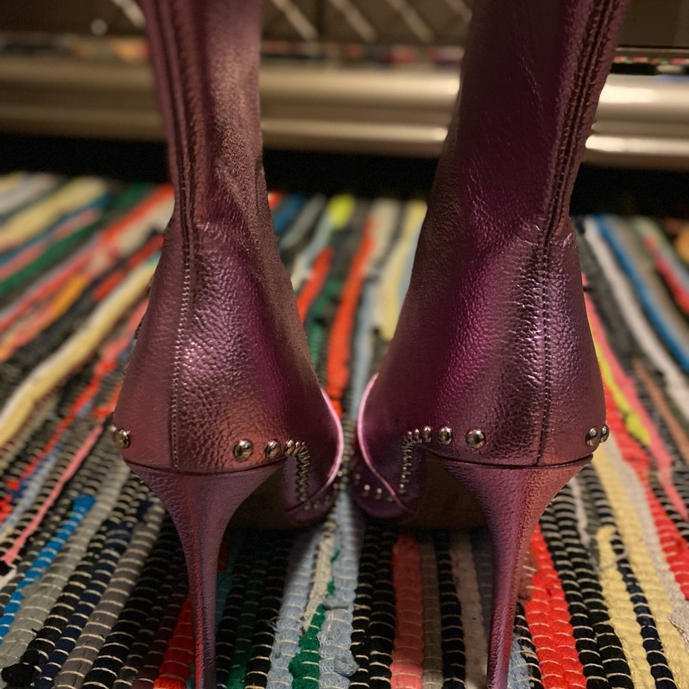 Booties - Picture 4 of 5